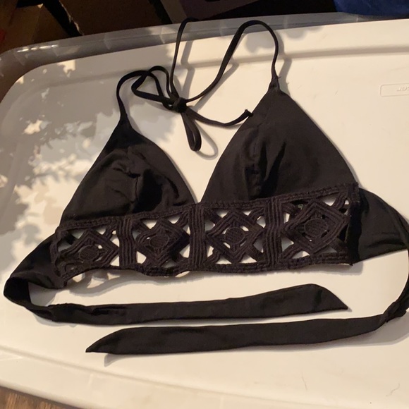 H&M (8) Black Halter Bikini Top...EUC!!! - Picture 7 of 10
